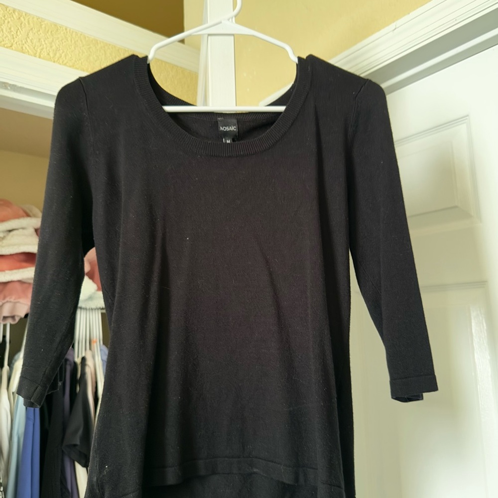 Chic Black 3/4 Sleeve Top